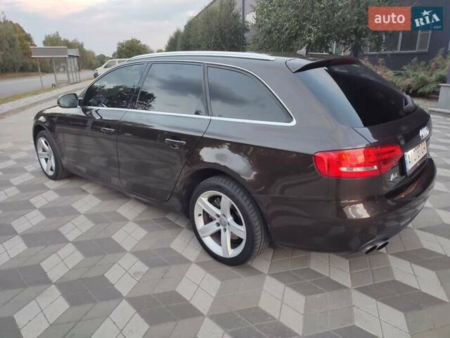Ауді А4, об'ємом двигуна 2 л та пробігом 260 тис. км за 10000 $, фото 8 на Automoto.ua