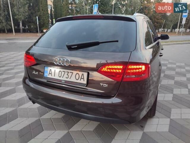 Ауді А4, об'ємом двигуна 2 л та пробігом 260 тис. км за 10000 $, фото 11 на Automoto.ua