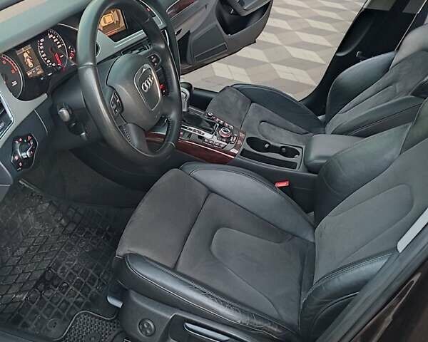 Ауді А4, об'ємом двигуна 2 л та пробігом 260 тис. км за 10000 $, фото 19 на Automoto.ua