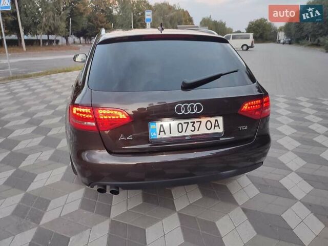 Ауді А4, об'ємом двигуна 2 л та пробігом 260 тис. км за 10000 $, фото 12 на Automoto.ua