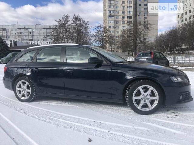 Ауді А4, об'ємом двигуна 2 л та пробігом 197 тис. км за 10800 $, фото 4 на Automoto.ua