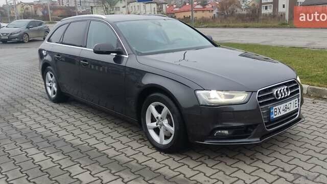 Ауді А4, об'ємом двигуна 2 л та пробігом 290 тис. км за 12000 $, фото 5 на Automoto.ua
