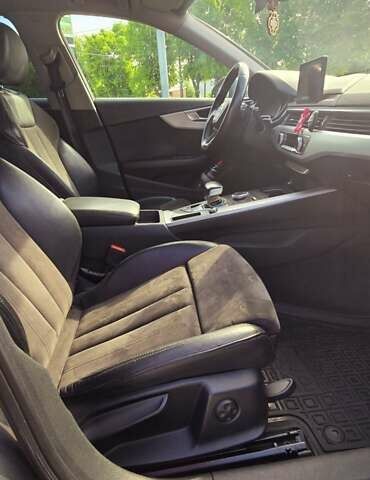 Ауді А4, об'ємом двигуна 1.97 л та пробігом 195 тис. км за 18900 $, фото 8 на Automoto.ua