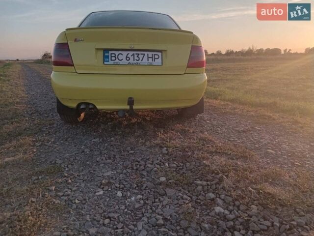 Желтый Ауди А4, объемом двигателя 1.9 л и пробегом 264 тыс. км за 3400 $, фото 11 на Automoto.ua