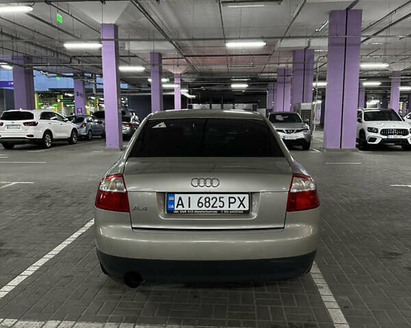 Жовтий Ауді А4, об'ємом двигуна 2 л та пробігом 325 тис. км за 4550 $, фото 6 на Automoto.ua