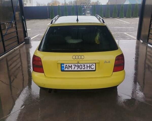 Жовтий Ауді А4, об'ємом двигуна 1.8 л та пробігом 200 тис. км за 2500 $, фото 1 на Automoto.ua