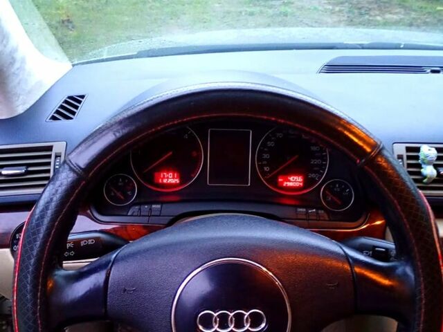 Жовтий Ауді А4, об'ємом двигуна 2.5 л та пробігом 298 тис. км за 3800 $, фото 9 на Automoto.ua