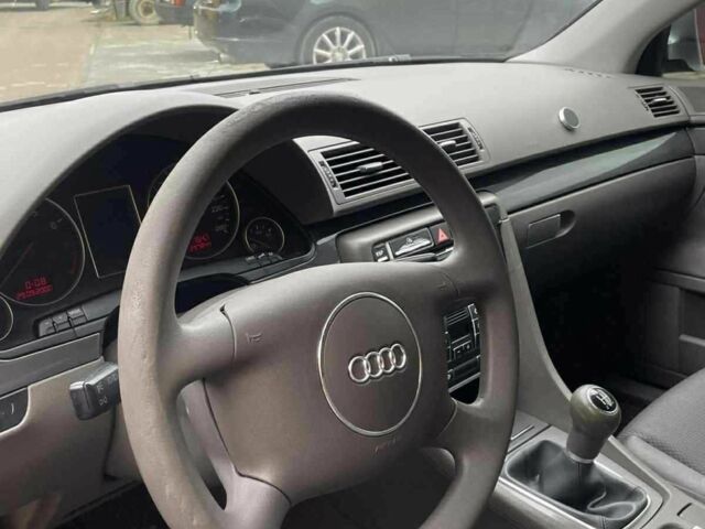 Сірий Ауді А4, об'ємом двигуна 2 л та пробігом 77 тис. км за 4800 $, фото 15 на Automoto.ua