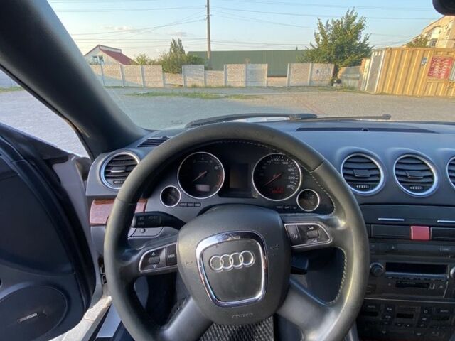 Серый Ауди А4, объемом двигателя 2.4 л и пробегом 180 тыс. км за 5000 $, фото 7 на Automoto.ua