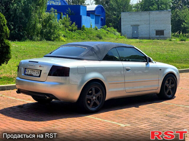 Серый Ауди А4, объемом двигателя 3 л и пробегом 250 тыс. км за 4900 $, фото 7 на Automoto.ua
