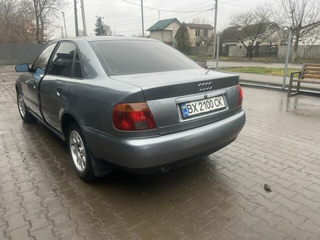 Серый Ауди А4, объемом двигателя 1.6 л и пробегом 211 тыс. км за 2999 $, фото 3 на Automoto.ua