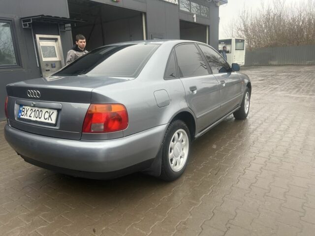 Серый Ауди А4, объемом двигателя 1.6 л и пробегом 211 тыс. км за 2999 $, фото 2 на Automoto.ua