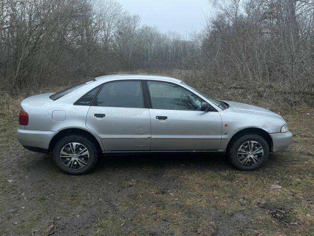 Серый Ауди А4, объемом двигателя 1.9 л и пробегом 446 тыс. км за 1541 $, фото 6 на Automoto.ua