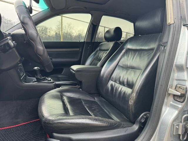 Серый Ауди А4, объемом двигателя 2.6 л и пробегом 330 тыс. км за 2900 $, фото 9 на Automoto.ua