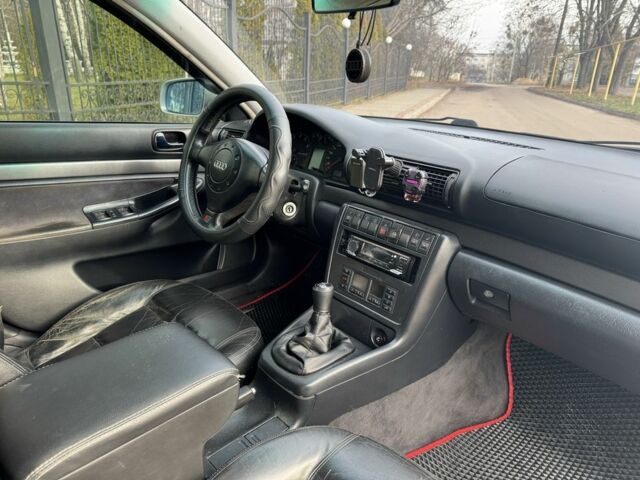 Серый Ауди А4, объемом двигателя 2.6 л и пробегом 330 тыс. км за 2900 $, фото 17 на Automoto.ua