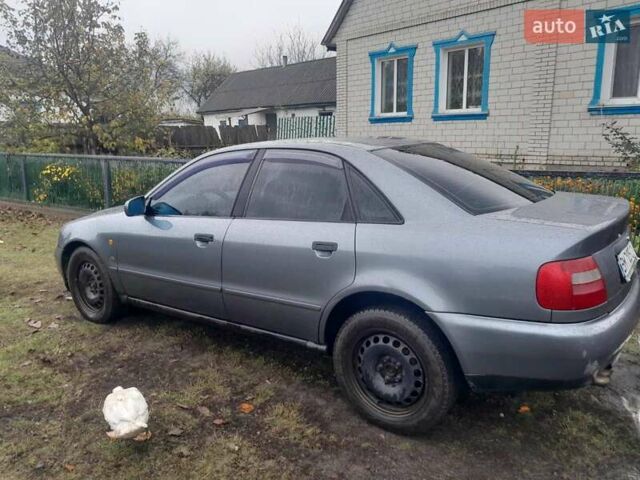 Серый Ауди А4, объемом двигателя 1.78 л и пробегом 335 тыс. км за 2700 $, фото 5 на Automoto.ua