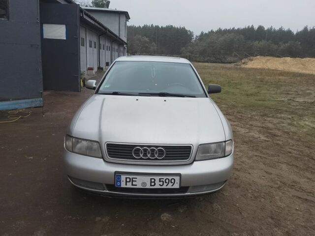 Серый Ауди А4, объемом двигателя 1 л и пробегом 305 тыс. км за 2000 $, фото 2 на Automoto.ua