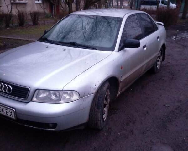 Серый Ауди А4, объемом двигателя 1.8 л и пробегом 480 тыс. км за 3500 $, фото 7 на Automoto.ua