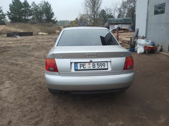 Серый Ауди А4, объемом двигателя 1 л и пробегом 305 тыс. км за 2000 $, фото 5 на Automoto.ua