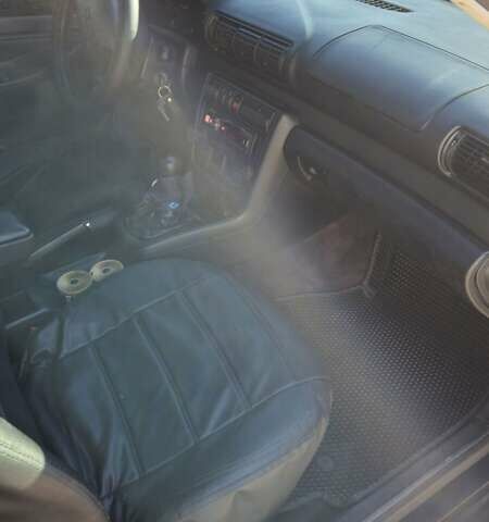 Серый Ауди А4, объемом двигателя 1.6 л и пробегом 229 тыс. км за 5000 $, фото 9 на Automoto.ua