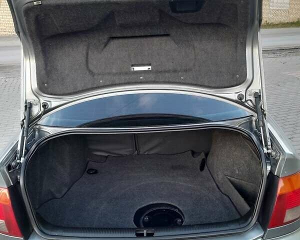 Ауди А4 1996 в Виннице на Automoto.ua Серый Ауди А4, объемом двигателя 2.6 л и пробегом 357 тыс. км за 2800 $, фото 7 на Automoto.ua