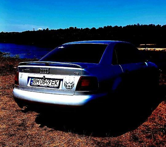 Ауди А4 1996 в Луцке на Automoto.ua Серый Ауди А4, объемом двигателя 1.8 л и пробегом 500 тыс. км за 3100 $, фото 5 на Automoto.ua
