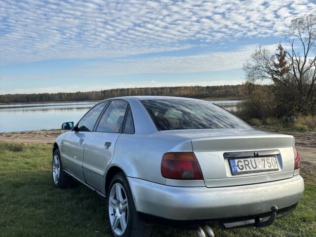 Сірий Ауді А4, об'ємом двигуна 1.9 л та пробігом 455 тис. км за 1500 $, фото 4 на Automoto.ua