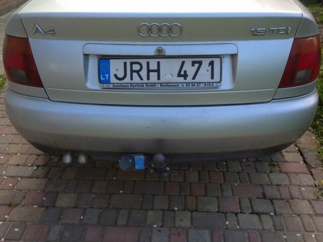 Сірий Ауді А4, об'ємом двигуна 1.9 л та пробігом 3 тис. км за 1538 $, фото 7 на Automoto.ua