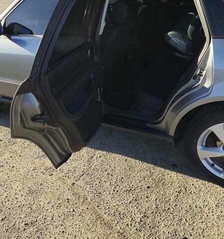 Серый Ауди А4, объемом двигателя 1.6 л и пробегом 229 тыс. км за 5000 $, фото 10 на Automoto.ua