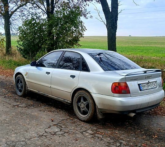 Ауди А4 1996 в Луцке на Automoto.ua Серый Ауди А4, объемом двигателя 1.8 л и пробегом 500 тыс. км за 3100 $, фото 3 на Automoto.ua