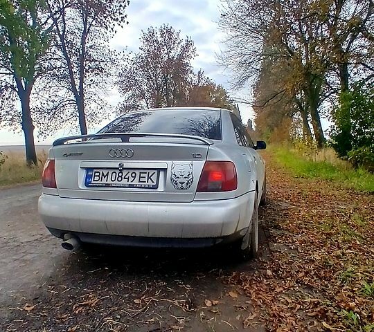 Ауди А4 1996 в Луцке на Automoto.ua Серый Ауди А4, объемом двигателя 1.8 л и пробегом 500 тыс. км за 3100 $, фото 4 на Automoto.ua
