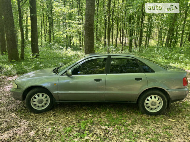 Сірий Ауді А4, об'ємом двигуна 1.9 л та пробігом 306 тис. км за 3300 $, фото 3 на Automoto.ua