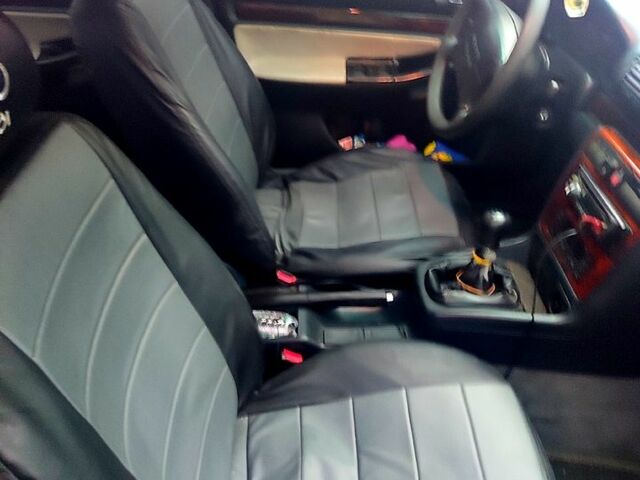 Серый Ауди А4, объемом двигателя 2.6 л и пробегом 450 тыс. км за 3600 $, фото 2 на Automoto.ua