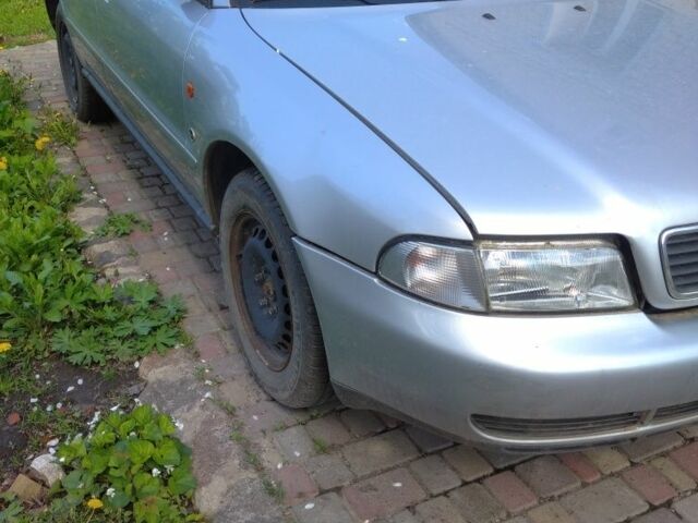 Сірий Ауді А4, об'ємом двигуна 1.9 л та пробігом 3 тис. км за 1538 $, фото 2 на Automoto.ua