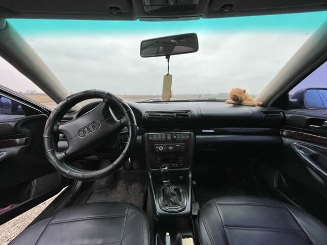 Серый Ауди А4, объемом двигателя 1.8 л и пробегом 355 тыс. км за 3600 $, фото 2 на Automoto.ua