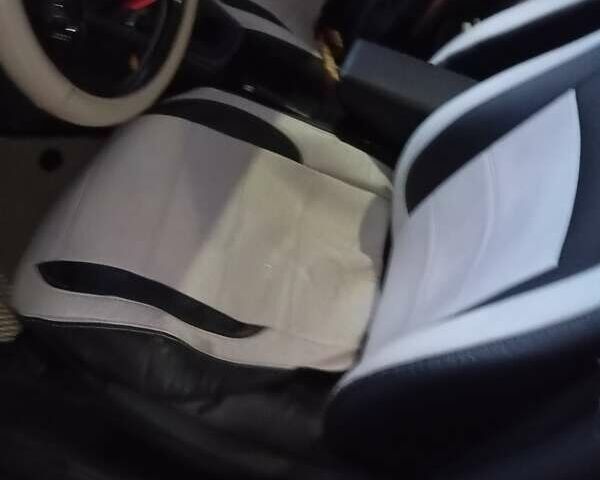 Серый Ауди А4, объемом двигателя 1.78 л и пробегом 50 тыс. км за 2200 $, фото 14 на Automoto.ua