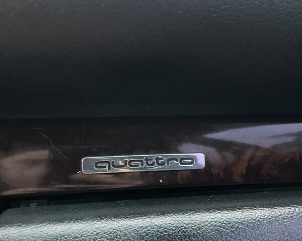 Сірий Ауді А4, об'ємом двигуна 1.8 л та пробігом 355 тис. км за 3600 $, фото 6 на Automoto.ua