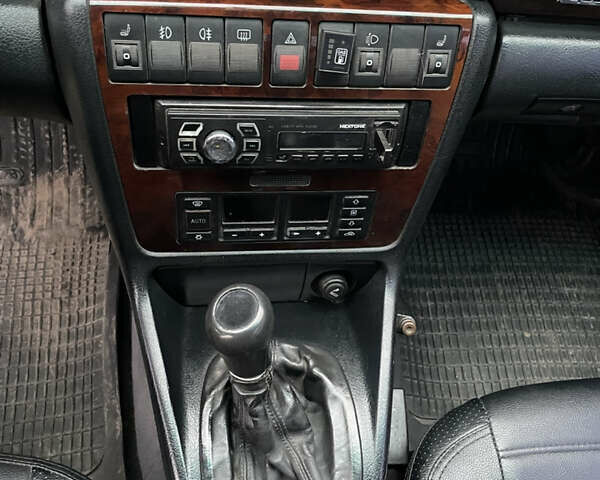 Сірий Ауді А4, об'ємом двигуна 1.8 л та пробігом 355 тис. км за 3600 $, фото 8 на Automoto.ua