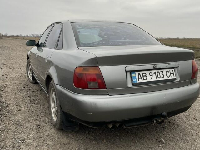 Серый Ауди А4, объемом двигателя 1.8 л и пробегом 355 тыс. км за 3600 $, фото 4 на Automoto.ua