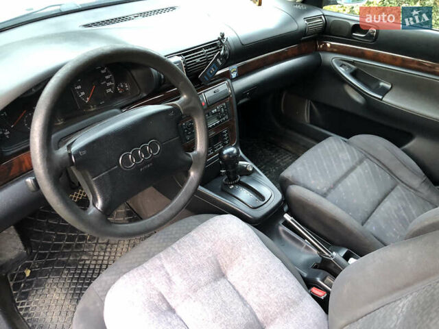 Серый Ауди А4, объемом двигателя 1.9 л и пробегом 330 тыс. км за 2800 $, фото 6 на Automoto.ua