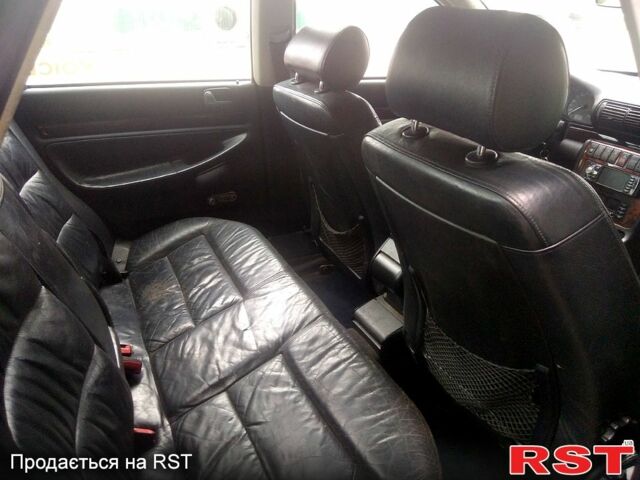 Серый Ауди А4, объемом двигателя 2.6 л и пробегом 300 тыс. км за 2200 $, фото 9 на Automoto.ua