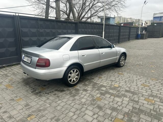 Серый Ауди А4, объемом двигателя 0 л и пробегом 340 тыс. км за 1550 $, фото 5 на Automoto.ua