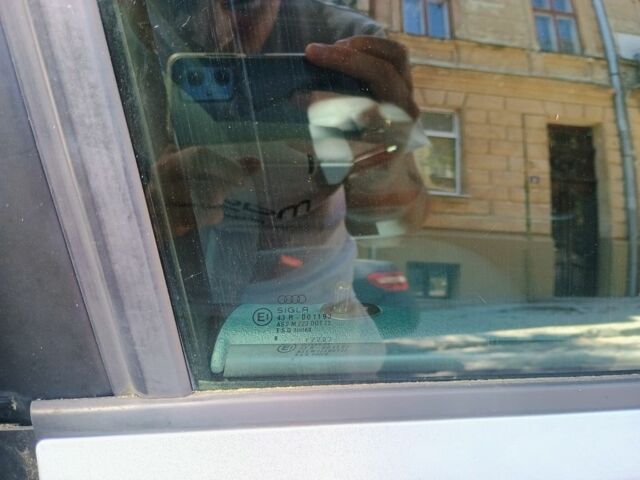 Серый Ауди А4, объемом двигателя 1.6 л и пробегом 280 тыс. км за 4000 $, фото 20 на Automoto.ua