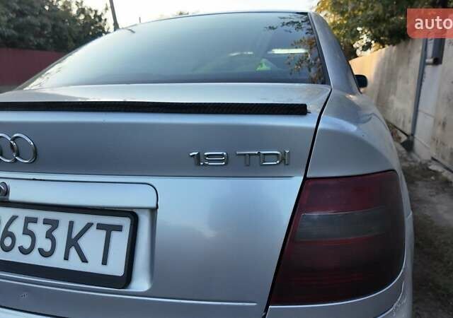 Серый Ауди А4, объемом двигателя 1.9 л и пробегом 514 тыс. км за 3500 $, фото 25 на Automoto.ua