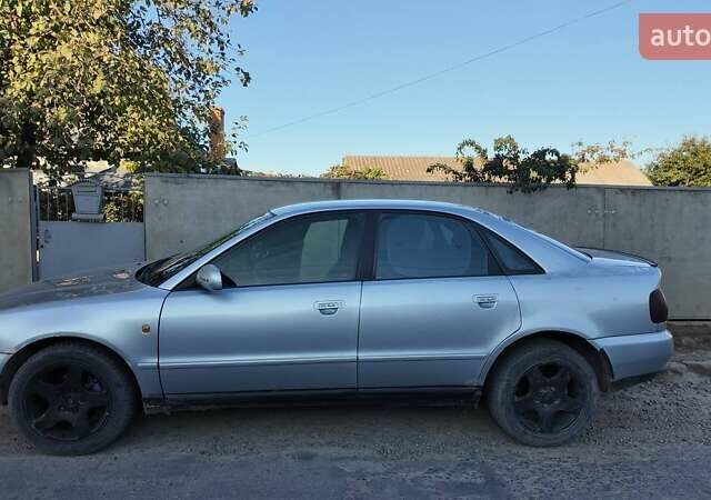 Серый Ауди А4, объемом двигателя 1.9 л и пробегом 514 тыс. км за 3500 $, фото 3 на Automoto.ua