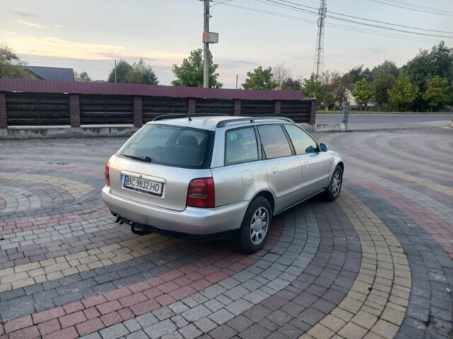 Сірий Ауді А4, об'ємом двигуна 1.9 л та пробігом 325 тис. км за 2999 $, фото 5 на Automoto.ua