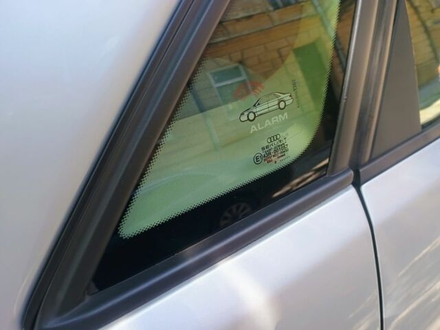 Серый Ауди А4, объемом двигателя 1.6 л и пробегом 280 тыс. км за 4000 $, фото 18 на Automoto.ua