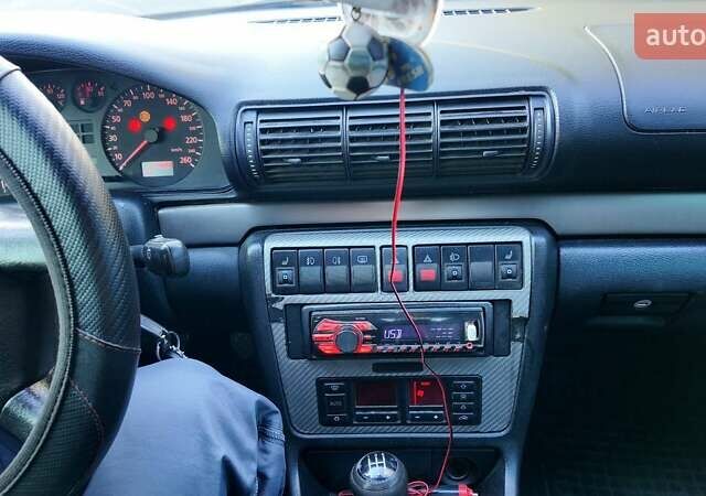 Серый Ауди А4, объемом двигателя 1.9 л и пробегом 514 тыс. км за 3500 $, фото 20 на Automoto.ua