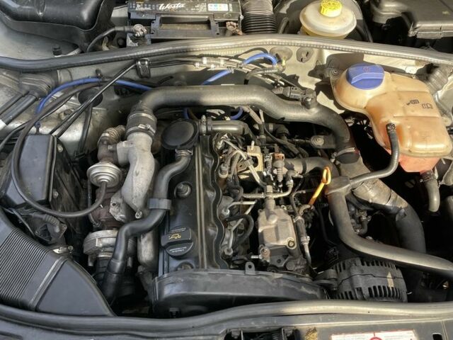 Серый Ауди А4, объемом двигателя 1.9 л и пробегом 404 тыс. км за 2600 $, фото 8 на Automoto.ua