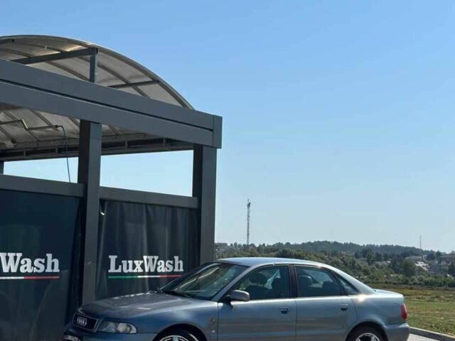 Серый Ауди А4, объемом двигателя 1.9 л и пробегом 300 тыс. км за 1398 $, фото 14 на Automoto.ua